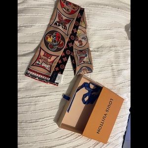 Authentic Louis Vuitton bandeau